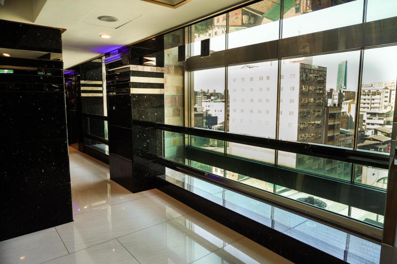 Kao Yuan Hotel - Zhong Zheng Taichung Exteriör bild