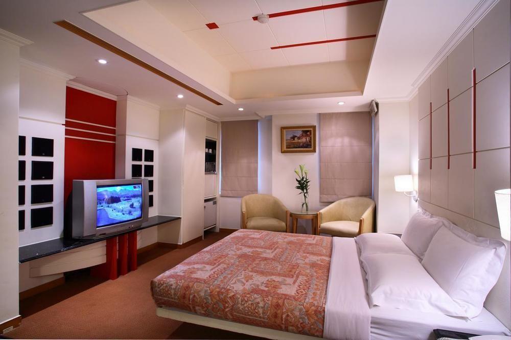 Kao Yuan Hotel - Zhong Zheng Taichung Exteriör bild